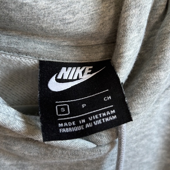 Nike Sweatshirt Dress with pockets!! Like new! - Picture 3 of 6